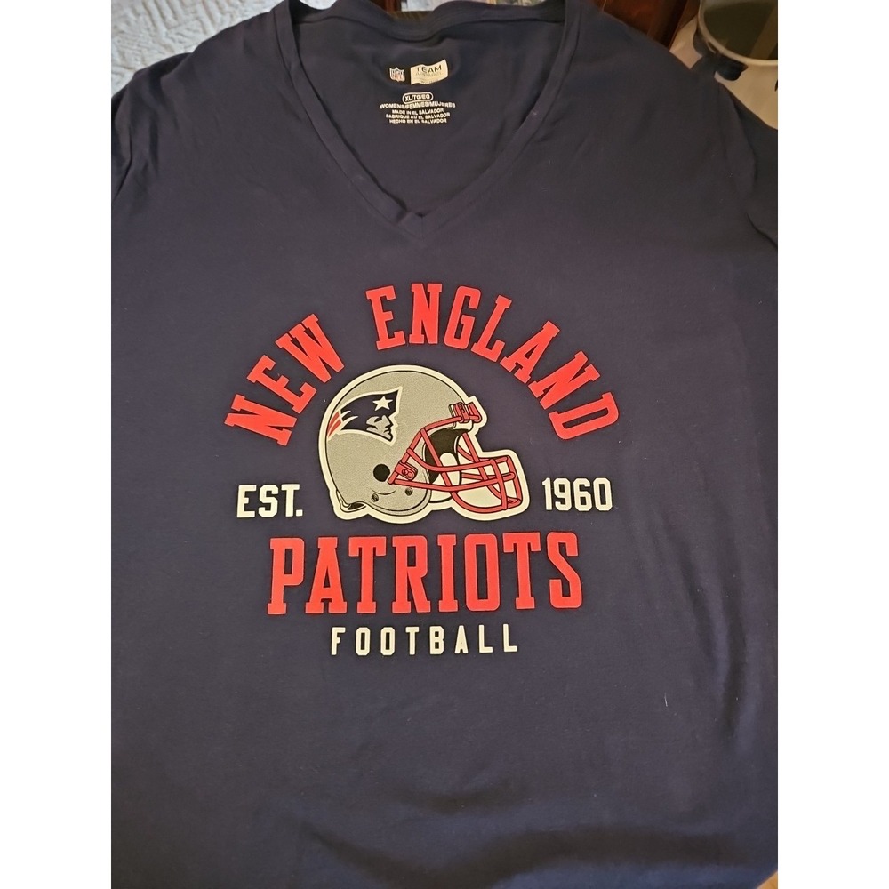New England Patriots Women's Long Sleeve Shirt